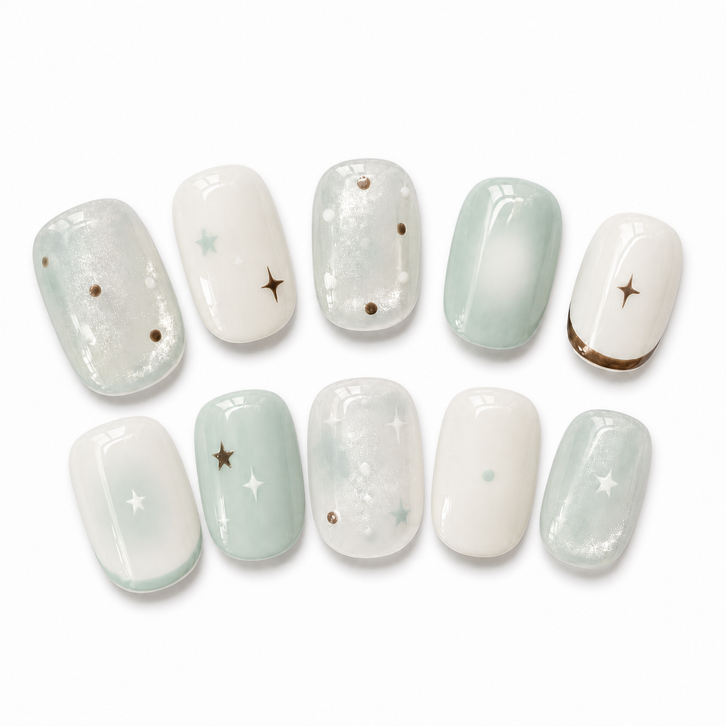 Mint Star Short Press-On Nails on a pure white background, view 3